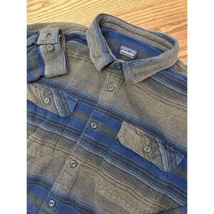 Patagonia Men's Large Blue/Grey Plaid Fjord Flannel Long Sleeve‎ Shirt #53947
